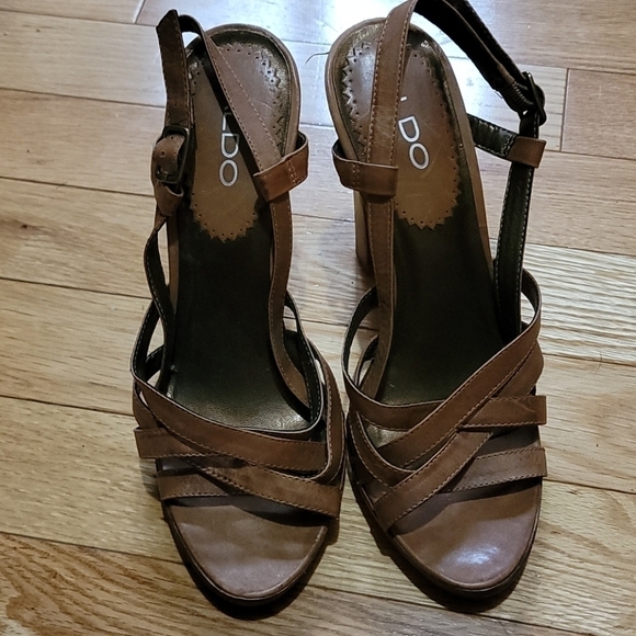 ALDO brown leather sandals - Picture 2 of 5